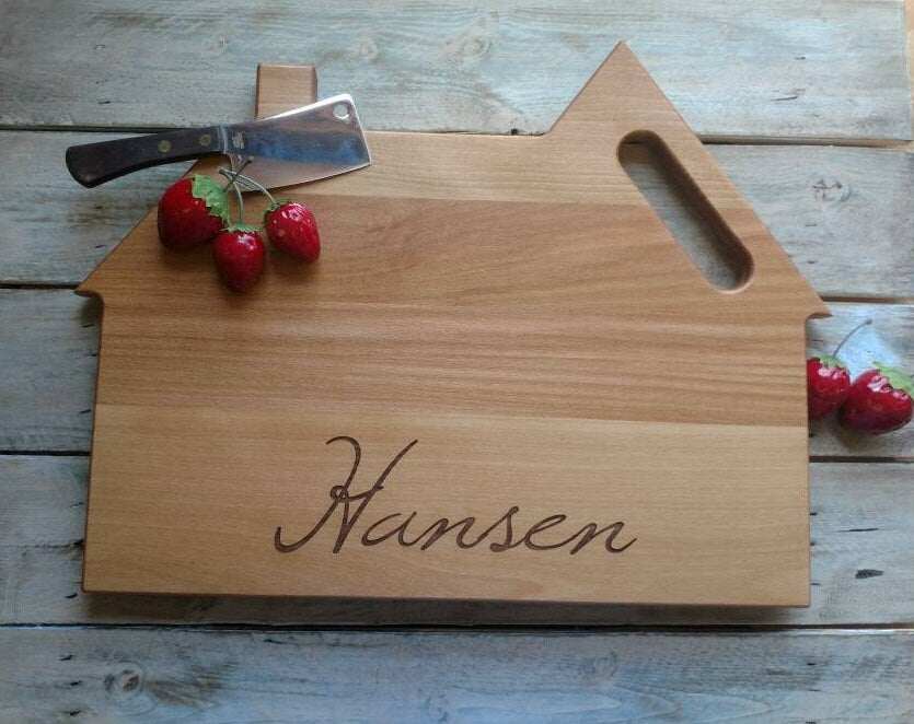 Last Name Wood Cutting Board, Personalized Wood Cutting Board, Cutting board with Last Name, Cutting Board for Couple